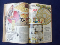 1971 EATON'S SUMMER SALE AND ITEMS OF SEASONAL INTEREST CATALOG - R 98N