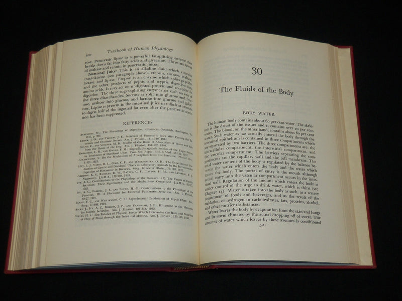 1949 TEXTBOOK OF HUMAN PHYSIOLOGY HARDCOVER BOOK BY WILLIAM F. HAMILTON- KD 6423
