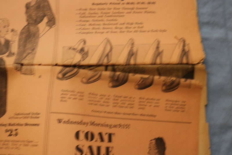 1947 APRIL 8 THE DETROIT NEWS NEWSPAPER - HENRY FORD TO LIE IN STATE - NP 9217