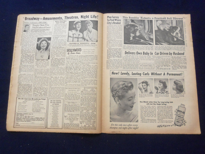 1956 JULY 29 SUNDAY MIRROR NEWSPAPER - PORT COPS QUIT IN V-GIRL PROBE - NP 6740