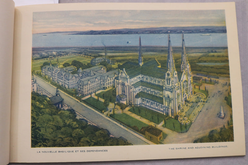 1920'S SAINTE ANNE DE BEAUPRE ALBUM - SOFTCOVER BOOK - K 3476