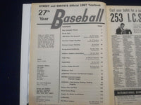 1967 STREET AND SMITH'S BASEBALL MAGAZINE - HARMON KILLEBREW COVER - ST 6903