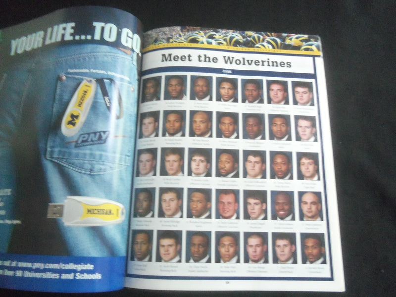 2005 OCTOBER 15 FOOTBALL PROGRAM - UNIV OF MICHIGAN VS PENN STATE UNIV - B 5533P