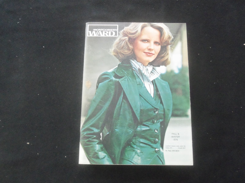 1976 FALL AND WINTER MONTGOMERY WARD CATALOG - GREAT FASHION - R 90G