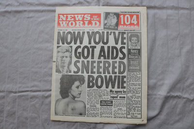 1987 OCTOBER 18 NEWS OF THE WORLD NEWSPAPER-DAVID BOWIE-YOU'VE GOT AIDS- NP 9302