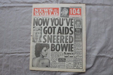 1987 OCTOBER 18 NEWS OF THE WORLD NEWSPAPER-DAVID BOWIE-YOU'VE GOT AIDS- NP 9302