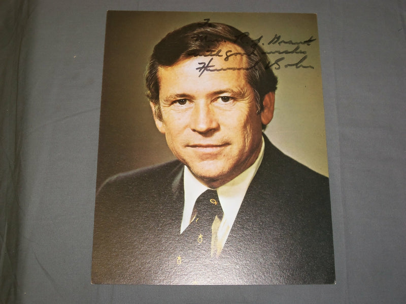 TENNESSEE SENATOR HOWARD BAKER 8 X 10 AUTOGRAPHED PHOTO - J 4064