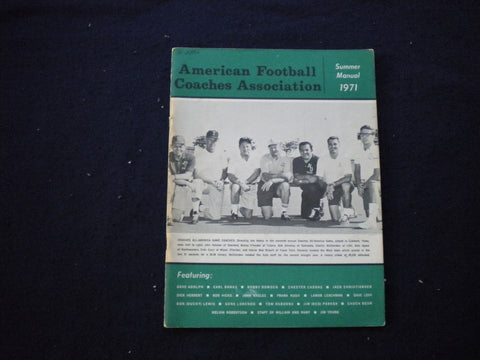 1971 AMERICAN FOOTBALL COACHES ASSOCATION MAGAZINE - SUMMER MANUAL - SP 3625P