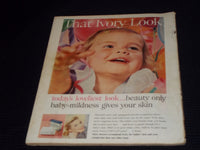 1959 DECEMBER PHOTOPLAY MAGAZINE - LIZ TAYLOR & EDDIE FISHER COVER - E 16754