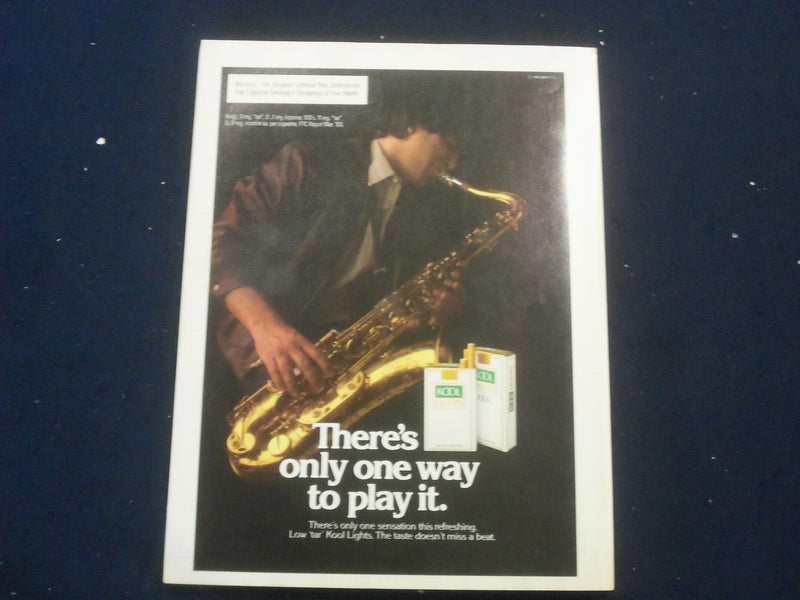1984 STREET AND SMITH'S BASEBALL MAGAZINE - CARLTON FISK COVER - ST 6917