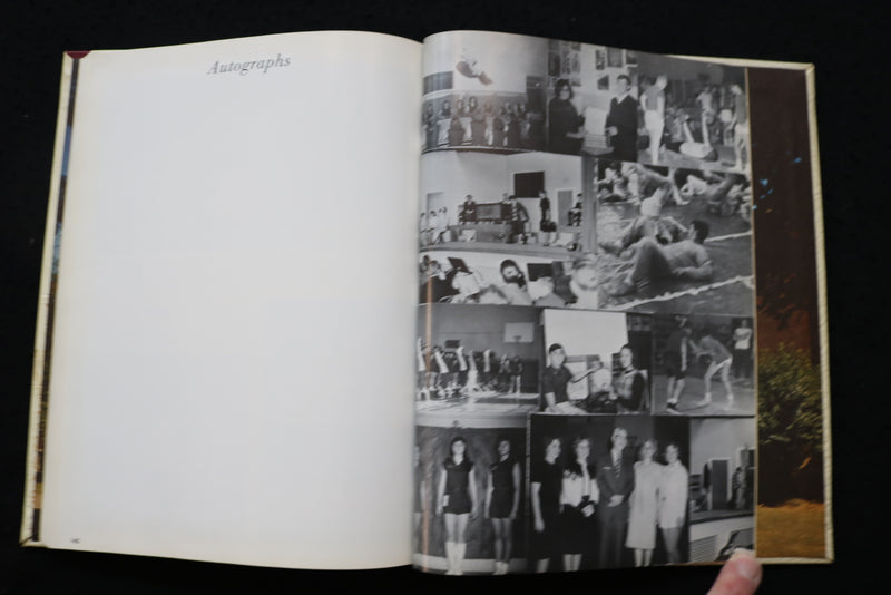 1966 COURIER EASTON JUNIOR HIGH SCHOOL YEARBOOK - EASTON, PA - YB 3493