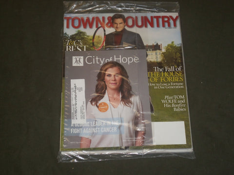 2014 OCTOBER TOWN & COUNTRY AND T&C WEDDINGS MAGAZINES - 2 MAGAZINES - B 2394
