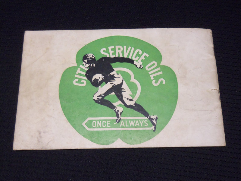 1933 GRANTLAND RICE'S CITIES SERVICE FOOTBALL GUIDE - SOFTCOVER - K 641
