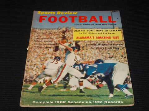 1962 SPORTS REVIEW FOOTBALL MAGAZINE - COLLEGE & PRO ISSUE FRONT COVER - E 3623