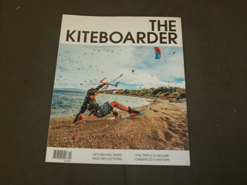 2015 SUMMER THE KITEBOARDER MAGAZINE - NICE ILLUSTRATED COVER & PHOTOS - B 5176