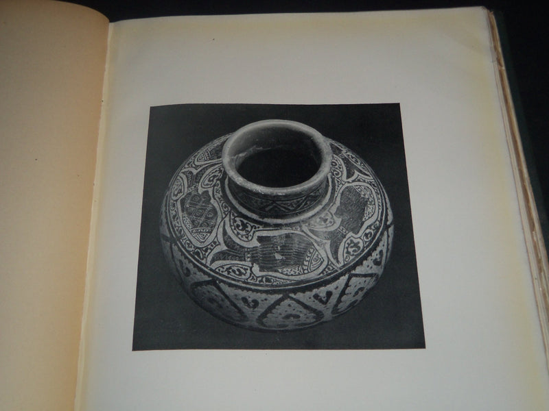 1926 ISLAMIC POTTERY A STUDY MAINLY HISTORICAL VOLUME BY A. J. BUTLER - Z 184