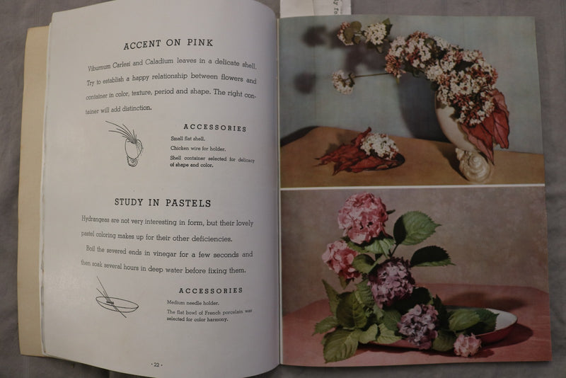 1941 FLOWER ARRANGING - A FASCINATING HOBBY BY LAURA LEE BURROUGHS-VOL 2- K 3475