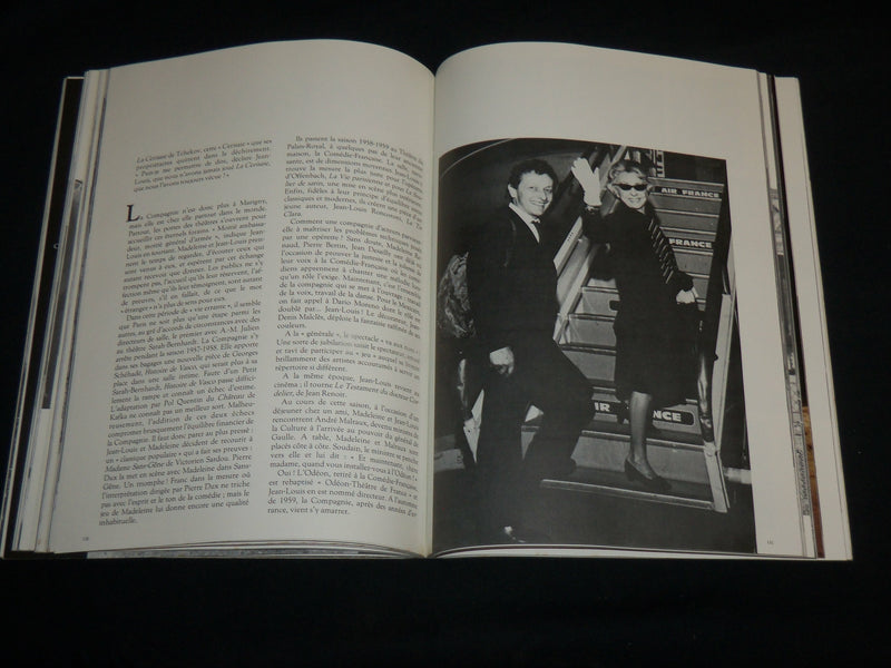 1982 RENAUD BARRAULT PARIS NOTRE SIECLE SOFTCOVER BOOK - FRENCH - R 705H