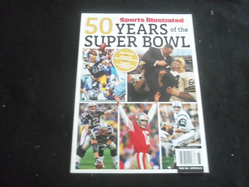 2016 SPORTS ILLUSTRATED MAGAZINE - 50 YEARS OF THE SUPER BOWL - B 4077P