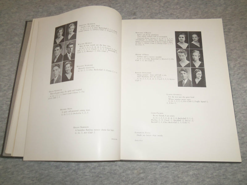1933 THE VOYAGEUR FREEPORT HIGH SCHOOL YEARBOOK - FREEPORT, NEW YORK - YB 2499