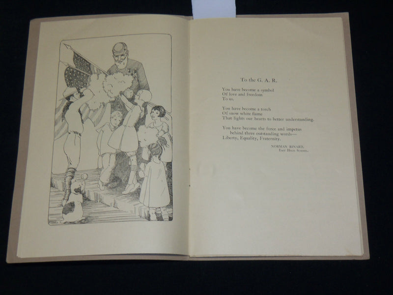 1926 SEPTEMBER G-A-R ENCAMPMENT PROGRAM - DES MOINES - AMERICAN FLAG - J 6089