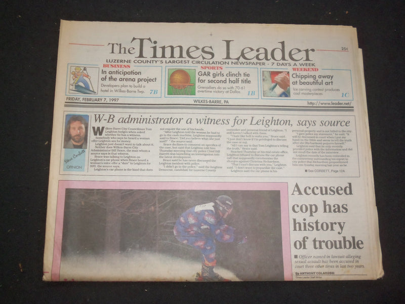 1997 FEB 7 WILKES-BARRE TIMES LEADER-ACCUSED COP HAS HISTORY OF TROUBLE- NP 7738