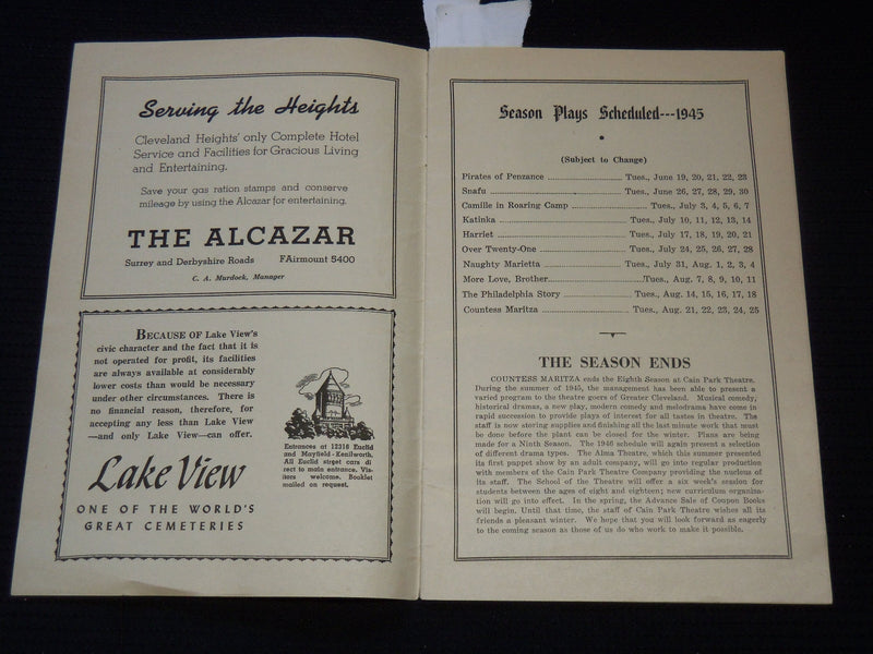 1945 CAIN PARK THEATRE 8TH SUMMER SEASON PROGRAM - CLEVELAND, OHIO - J 8011