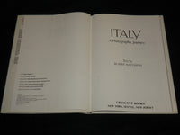 1991 ITALY A PHOTOGRAPHIC JOURNEY HARDCOVER BOOK BY RUPERT MATTHEWS - I 2053