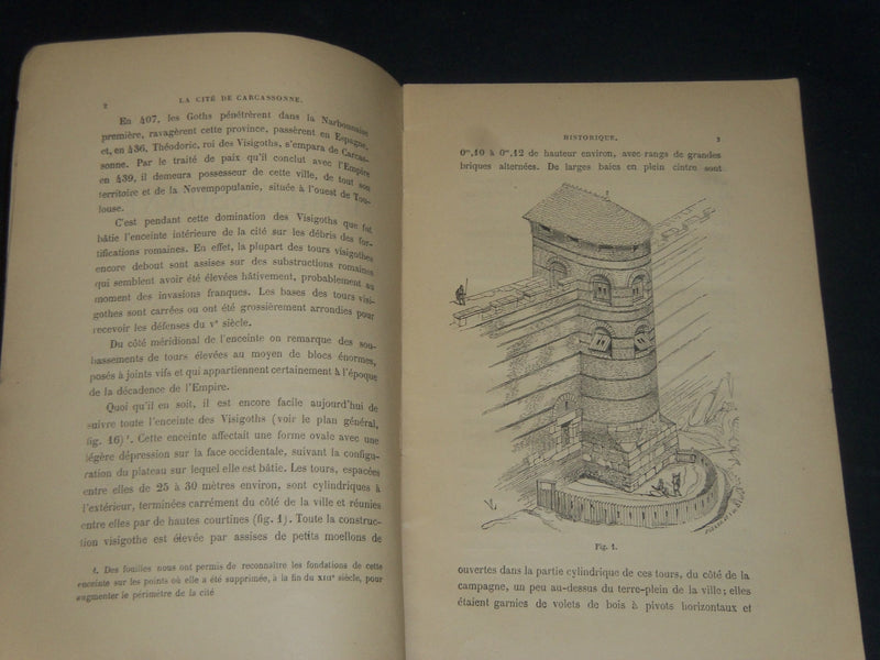 1800'S LA CITE DE CARCASSONNE PAR VIOLLET LE DUC BOOK - NOUVELLE EDITION- J 5635
