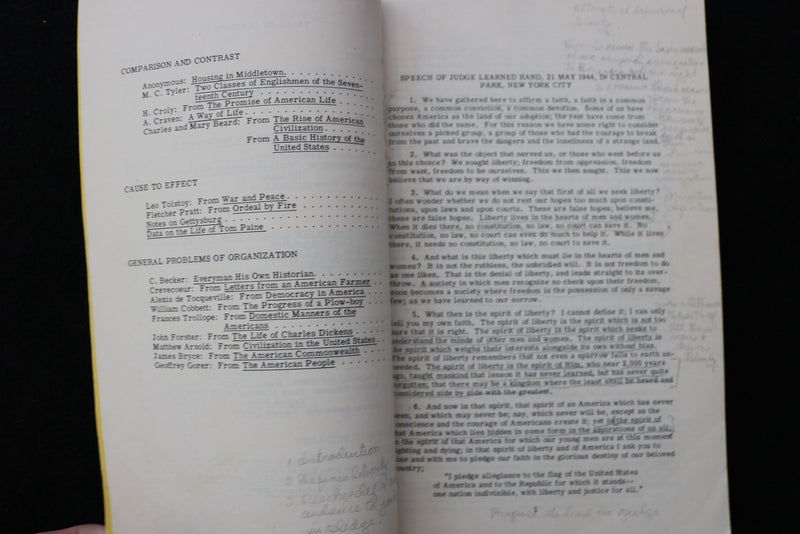 1949 UNIVERSITY OF CHICAGO ENGLISH SELECTED READINGS SOFTCOVER BOOK - K 2905