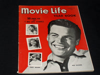 1953 #17 MOVIE LIFE YEARBOOK MAGAZINE - BOB WAGNER FRONT COVER - E 1336