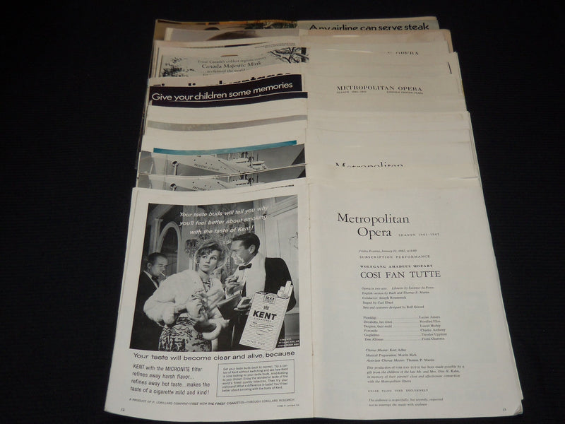 1961-1969 METROPOLITAN OPERA LINCOLN CENTER PROGRAMS LOT OF 17 ISSUES - O 2922B