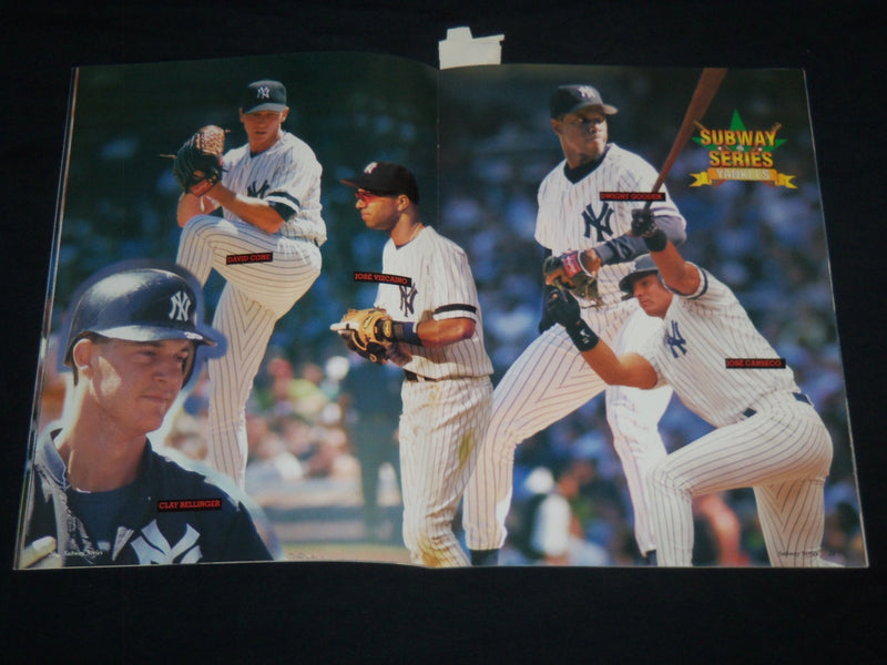 2001 METS - YANKEES SUBWAY SERIES MAGAZINE - DEREK JETER - MIKE PIAZZA - J 8697