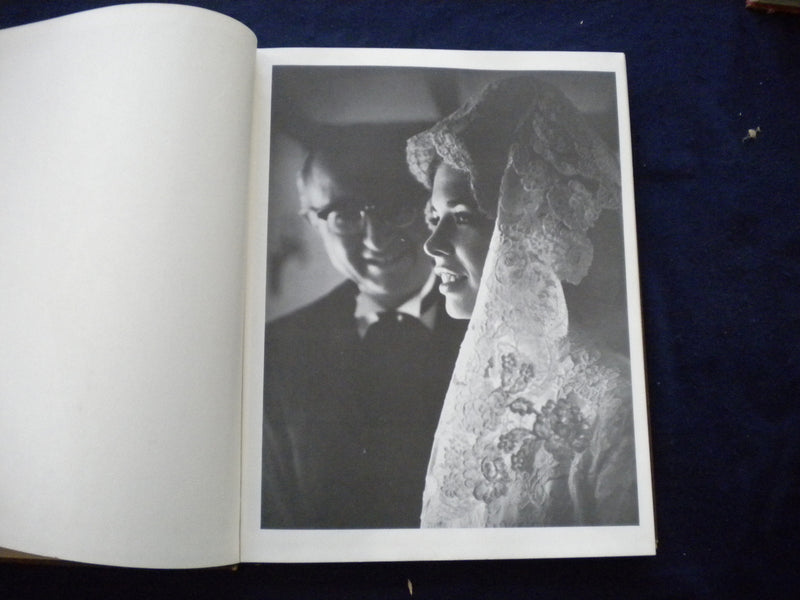 1973 THE WEDDING STORY...BEYOND THE CAMERA HARDCOVER BOOK BY JACK CURTIS-KD 8001