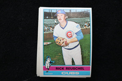 RICK REUSCHEL 1976 TOPPS BASEBALL CARDS - CARD #359 - NM-MT - LOT OF 18 - #236