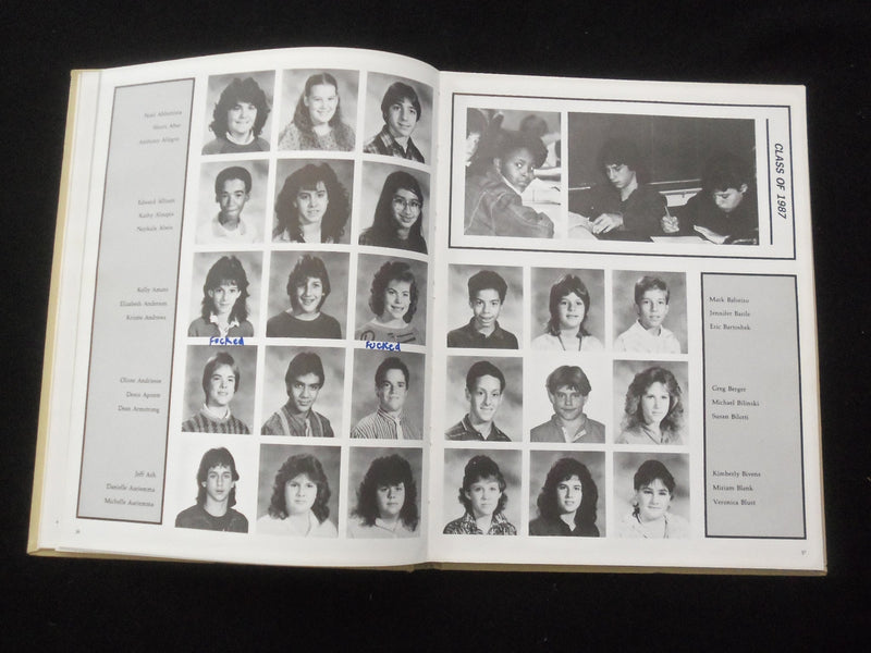 1987 SANDPRINTS CARL SANDBURG MIDDLE SCHOOL YEARBOOK - OLD BRIDGE, NJ - YB 3184