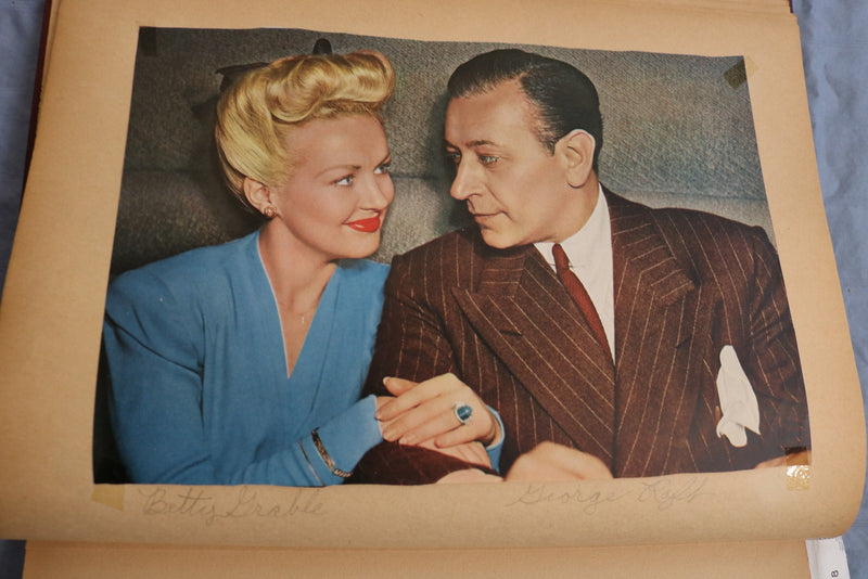 1940'S MOVIE STAR PHOTOS SCRAPBOOK - LARRY PARKS - RONALD REAGAN - E 26467