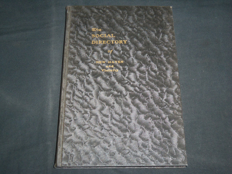 1951 THE SOCIAL DIRECTORY OF NEW HAVEN AND VICINITY HARDCOVER BOOK - KD 6901
