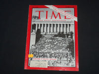 1967 OCTOBER 27 TIME MAGAZINE - PEACE MARCHERS AT LINCOLN MEMORIAL - T 2029