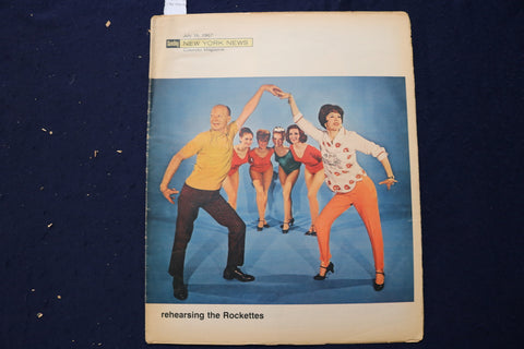 1967 JULY 16 SUNDAY NEWS COLOROTO MAGAZINE - ROCKETTES - BASEBALL - E 23223