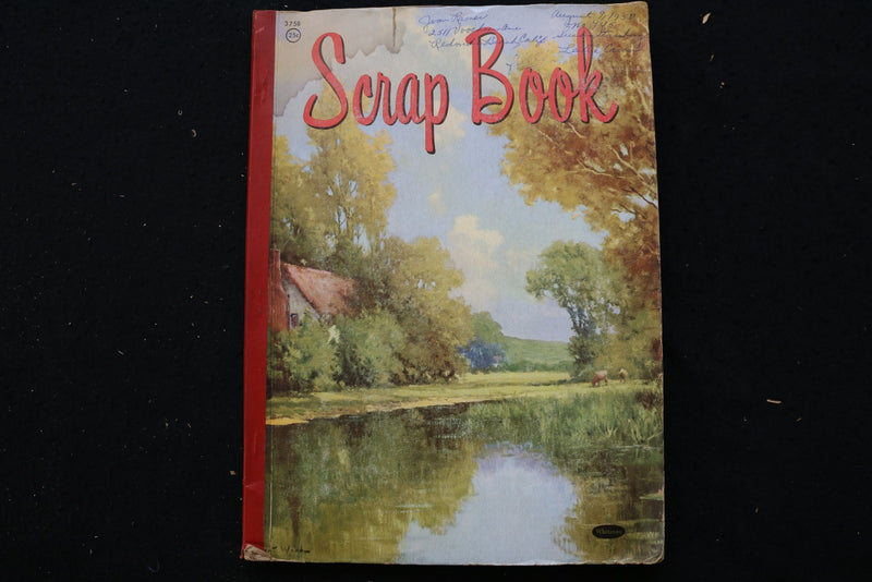SUSAN STRASBERG - LESLIE CARON SCRAPBOOK - E 24906
