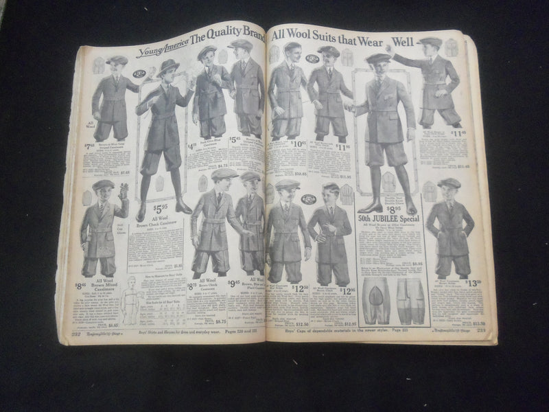 1922-23 FALL AND WINTER MONTGOMERY WARD CATALOG - GREAT FASHION - R 92Y