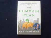 2012 THE PUMPKIN PLAN HARDCOVER BOOK BY MIKE MICHALOWICZ - SIGNED - KD 9323