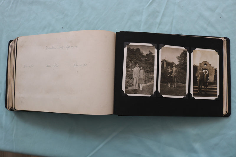 1925-1929 PHOTO ALBUM - LOADED - KD 9621