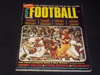 1970 THE PROS FOOTBALL MAGAZINE - SONNY JURGENSEN FRONT COVER - E 3637