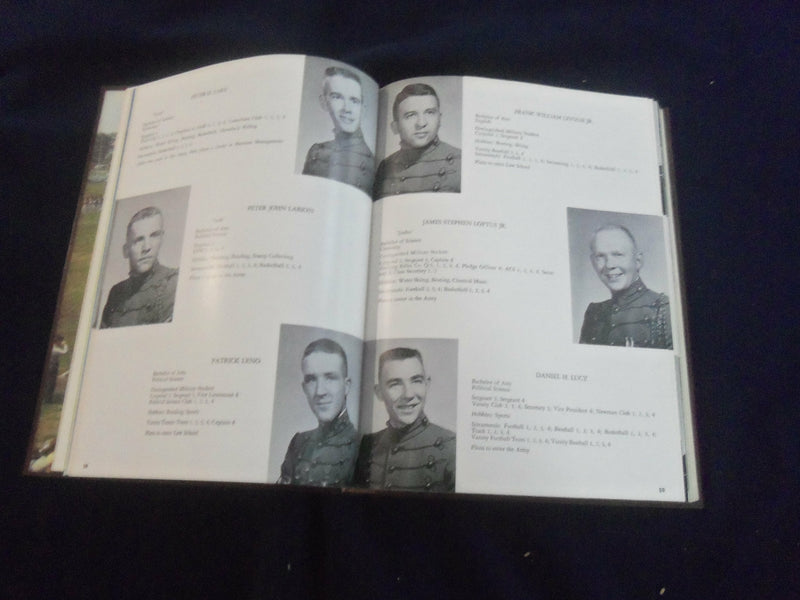 1962 SABRE & SASH PENNSYLVANIA MILITARY ACADEMY YEARBOOK - CHESTER, PA - YB 2811