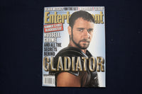 2000 MAY 12 ENTERTAINMENT WEEKLY MAGAZINE - RUSSELL CROWE COVER - E 18199