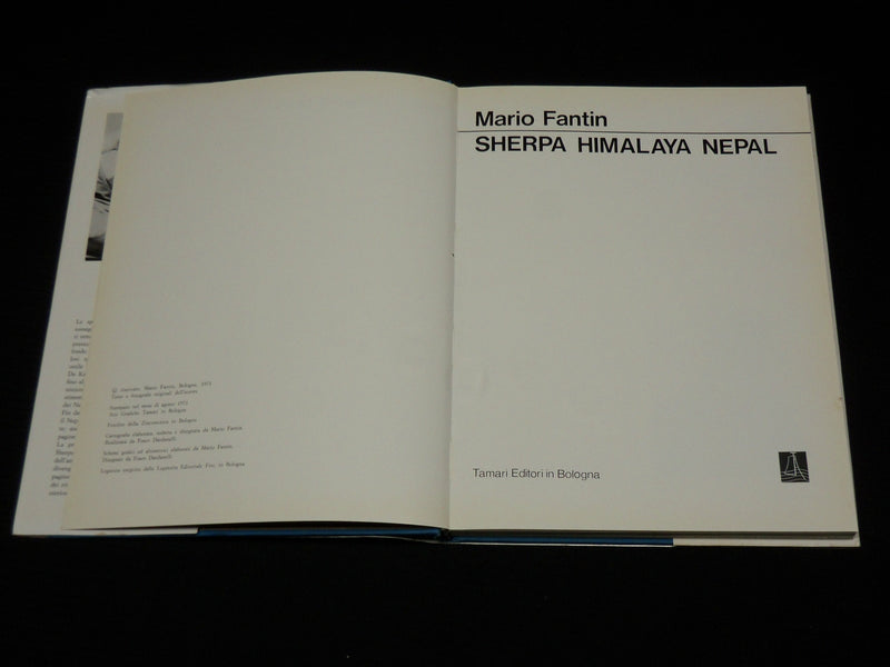 1971 SHERPA HIMALAYA NEPAL HARDCOVER BOOK BY MARIO FANTIN - ITALIAN - R 715L