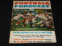 1962 #1 FOOTBALL FORECAST MAGAZINE - THE NY GIANTS COVER - E 7919