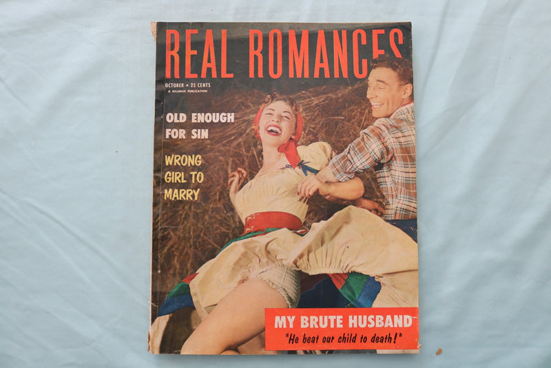 1953 OCTOBER REAL ROMANCES MAGAZINE - PAT HILL & MAL LYON COVER - E 26713
